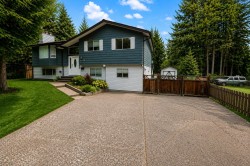 3370 Viewmount Drive  Port Moody, BC V3H 2M1