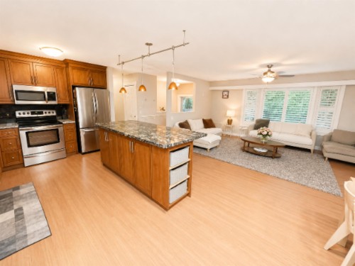 3370 Viewmount Drive, Port Moody, BC 