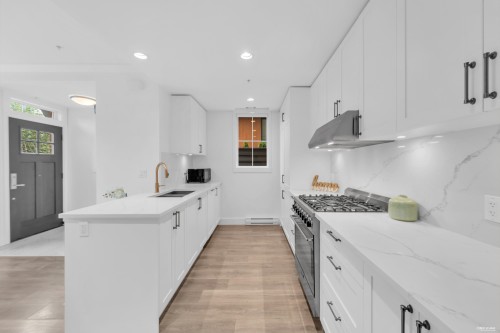 469 63Rd Avenue W, Vancouver, BC 