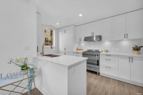 469 63Rd Avenue W, Vancouver, BC 
