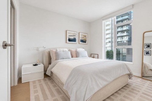 705-4168 Lougheed Highway, Burnaby, BC 