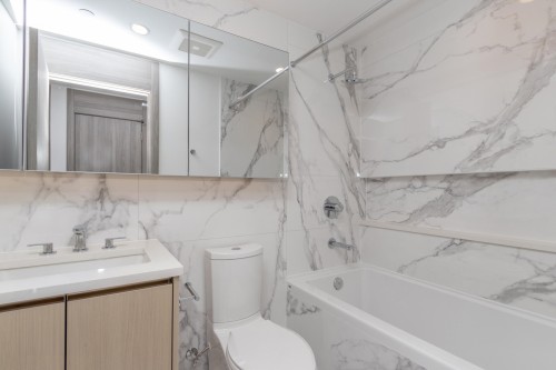 2101-4890 Lougheed Highway, Burnaby, BC 