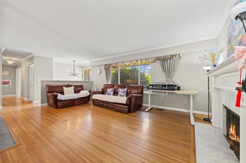 1594 Elinor Crescent, Port Coquitlam, BC 