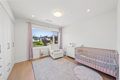 742 58Th Avenue E, Vancouver, BC 