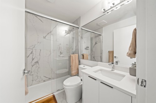 742 58Th Avenue E, Vancouver, BC 