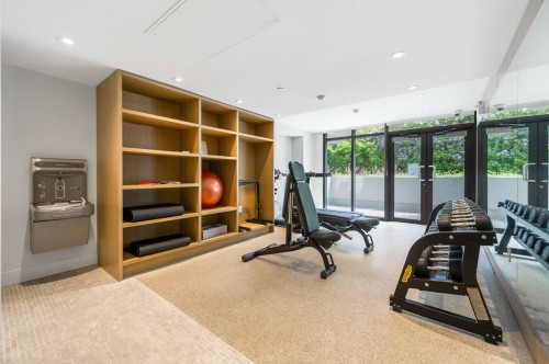 201-3596 28Th Avenue W, Vancouver, BC 