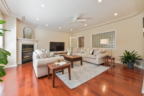 9760 Gilhurst Crescent, Richmond, BC 