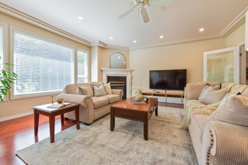 9760 Gilhurst Crescent, Richmond, BC 