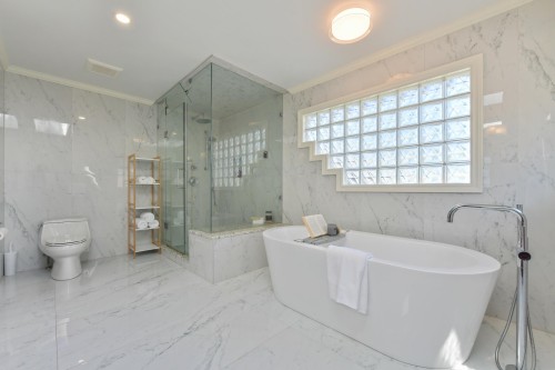 9760 Gilhurst Crescent, Richmond, BC 