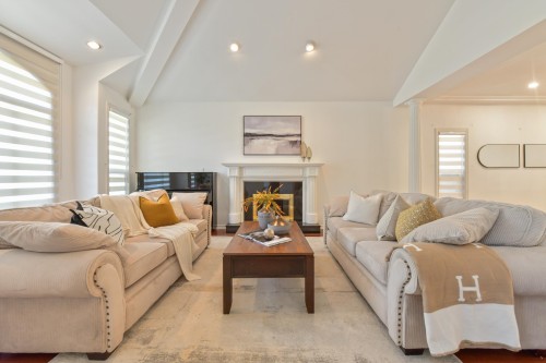 9760 Gilhurst Crescent, Richmond, BC 