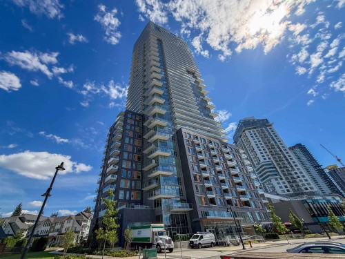3102-567 Emerson Street  Coquitlam, BC V3J 0M8