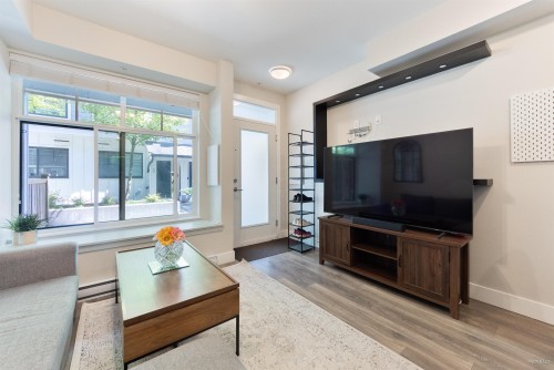 13-5132 Canada Way, Burnaby, BC 