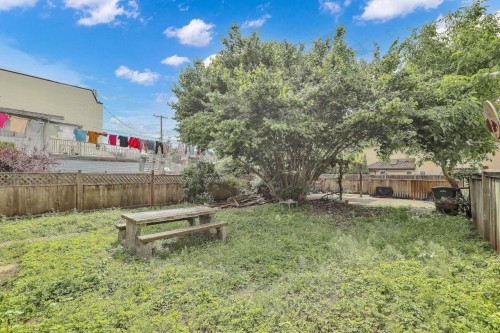 4265 Slocan Street, Vancouver, BC 
