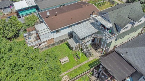 4265 Slocan Street, Vancouver, BC 