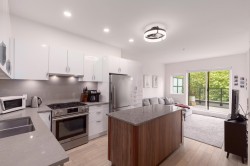404-2666 Duke Street  Vancouver, BC V5R 4S9