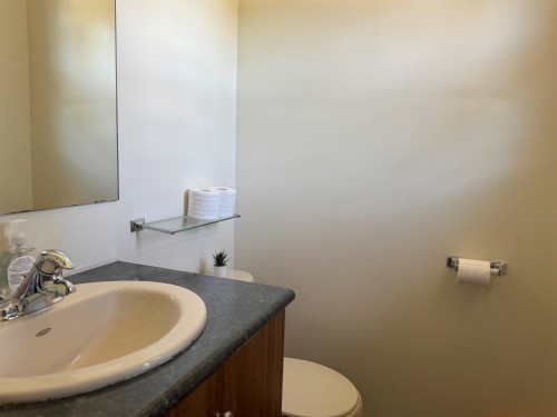 5457 Carnaby Place, Sechelt, BC 