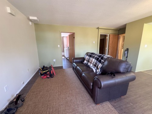 5457 Carnaby Place, Sechelt, BC 