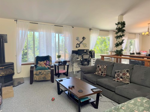 5457 Carnaby Place, Sechelt, BC 