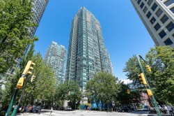 2606-1200 Georgia Street W Vancouver, BC V6E 4R2