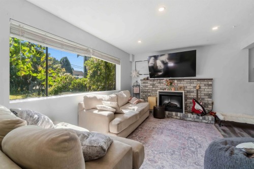 3141 Raleigh Street, Port Coquitlam, BC 