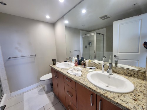 1106-9222 University Crescent, Burnaby, BC 