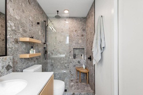 11 19Th Avenue E, Vancouver, BC 