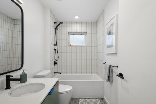 11 19Th Avenue E, Vancouver, BC 