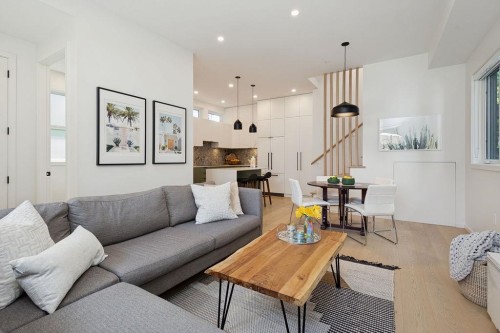 11 19Th Avenue E, Vancouver, BC 