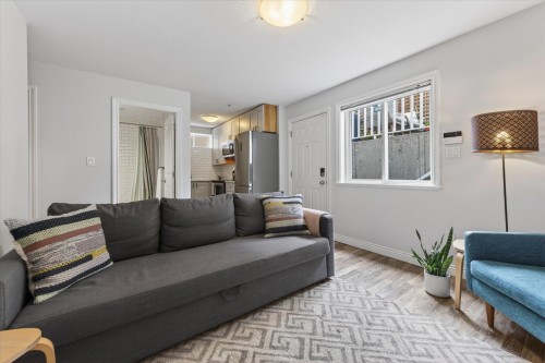 1528 Pender Street E, Vancouver, BC 