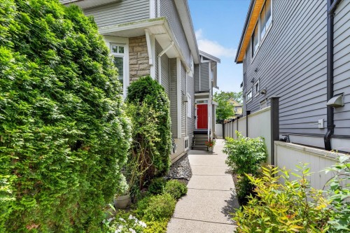 1528 Pender Street E, Vancouver, BC 