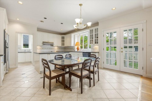 6582 Maple Street, Vancouver, BC 