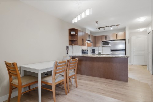 403-2088 Beta Avenue, Burnaby, BC 