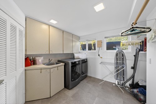 685 King Georges Way, West Vancouver, BC 