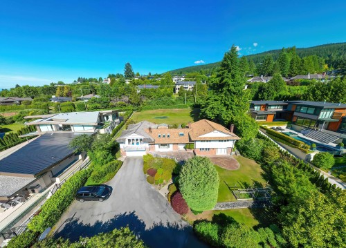 685 King Georges Way, West Vancouver, BC 