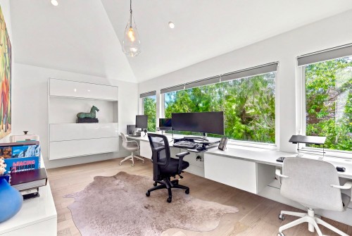 6236 Summit Avenue, West Vancouver, BC 