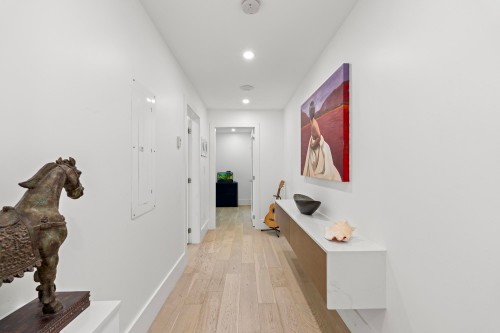 6236 Summit Avenue, West Vancouver, BC 