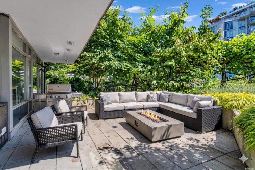 203-8538 River District Crossing, Vancouver, BC 