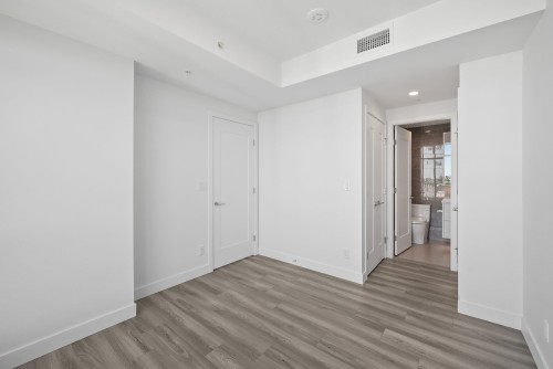 2801-2381 Beta Avenue, Burnaby, BC 