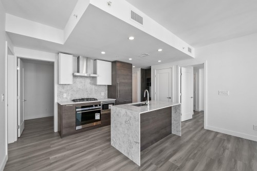 2801-2381 Beta Avenue, Burnaby, BC 