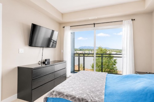 511-10033 River Drive, Richmond, BC 