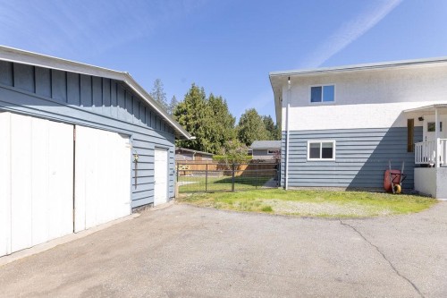 5607 Wakefield Road, Sechelt, BC 