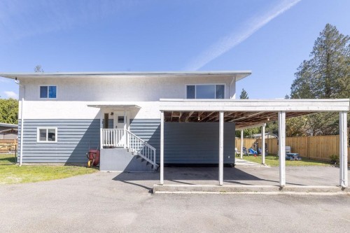 5607 Wakefield Road, Sechelt, BC 