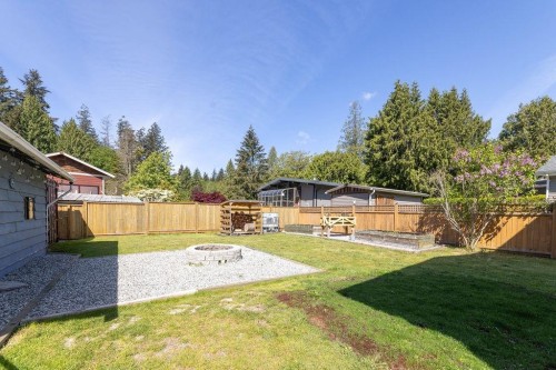 5607 Wakefield Road, Sechelt, BC 