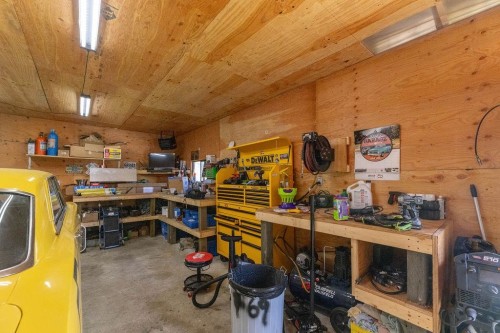 5607 Wakefield Road, Sechelt, BC 