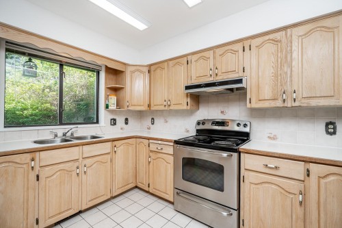 9335 Patterson Road, Richmond, BC 