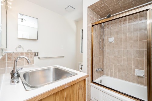9335 Patterson Road, Richmond, BC 