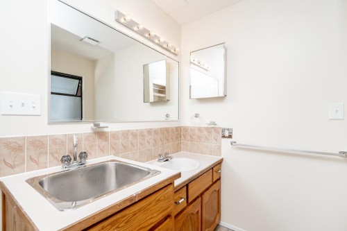 9335 Patterson Road, Richmond, BC 