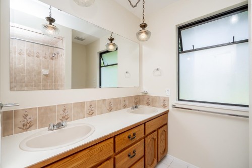 9335 Patterson Road, Richmond, BC 