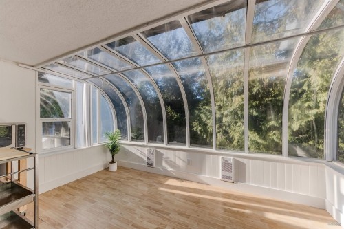 4491 Primrose Lane, North Vancouver, BC 