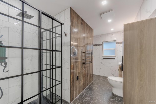 4491 Primrose Lane, North Vancouver, BC 